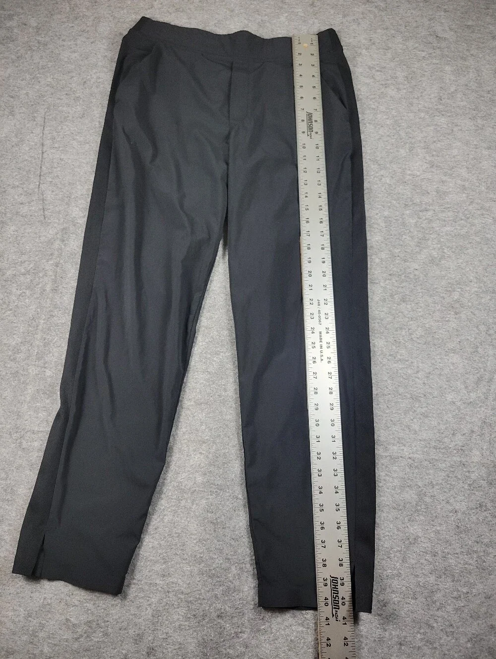 Athleta Black Brooklyn Mid Rise lightweight Stretch Fabric Ankle Pant Size 12